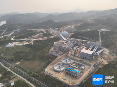 三亞礦山項目最大單體工程鋼網架順利完成首吊