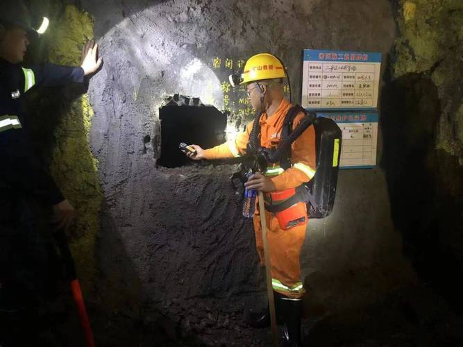 龍巖市煤礦礦山救護隊 以實戰演練錘煉技能 守護礦山平安